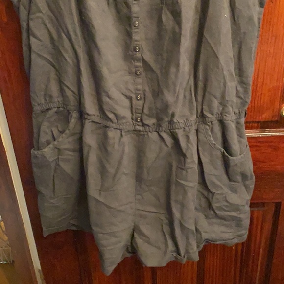 American Eagle plus size romper - Picture 3 of 10